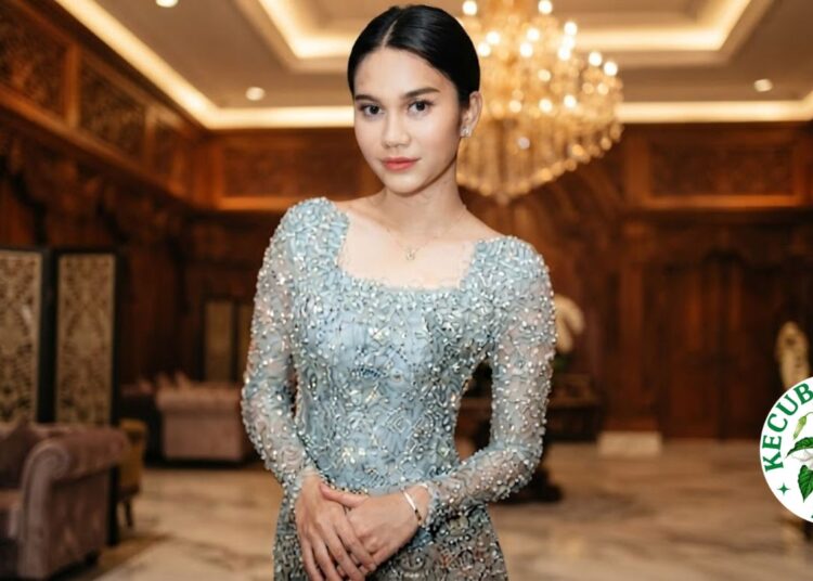 Warna Kebaya Trend 2025